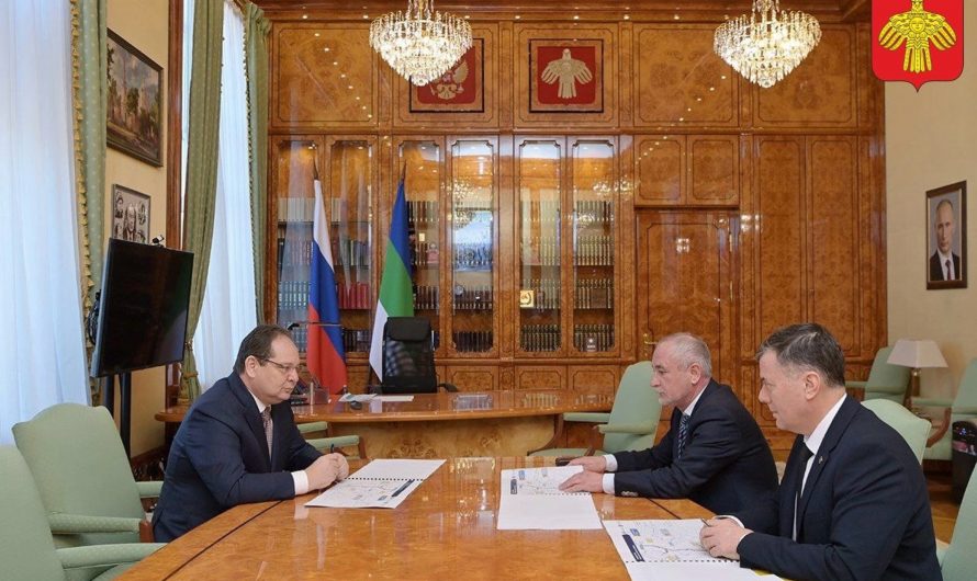 Ростислав Гольдштейн обсудил планы ремонта автодорог